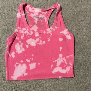 Super cute katie J pink tie dye tank | perfect for summer, hanging out and sleep